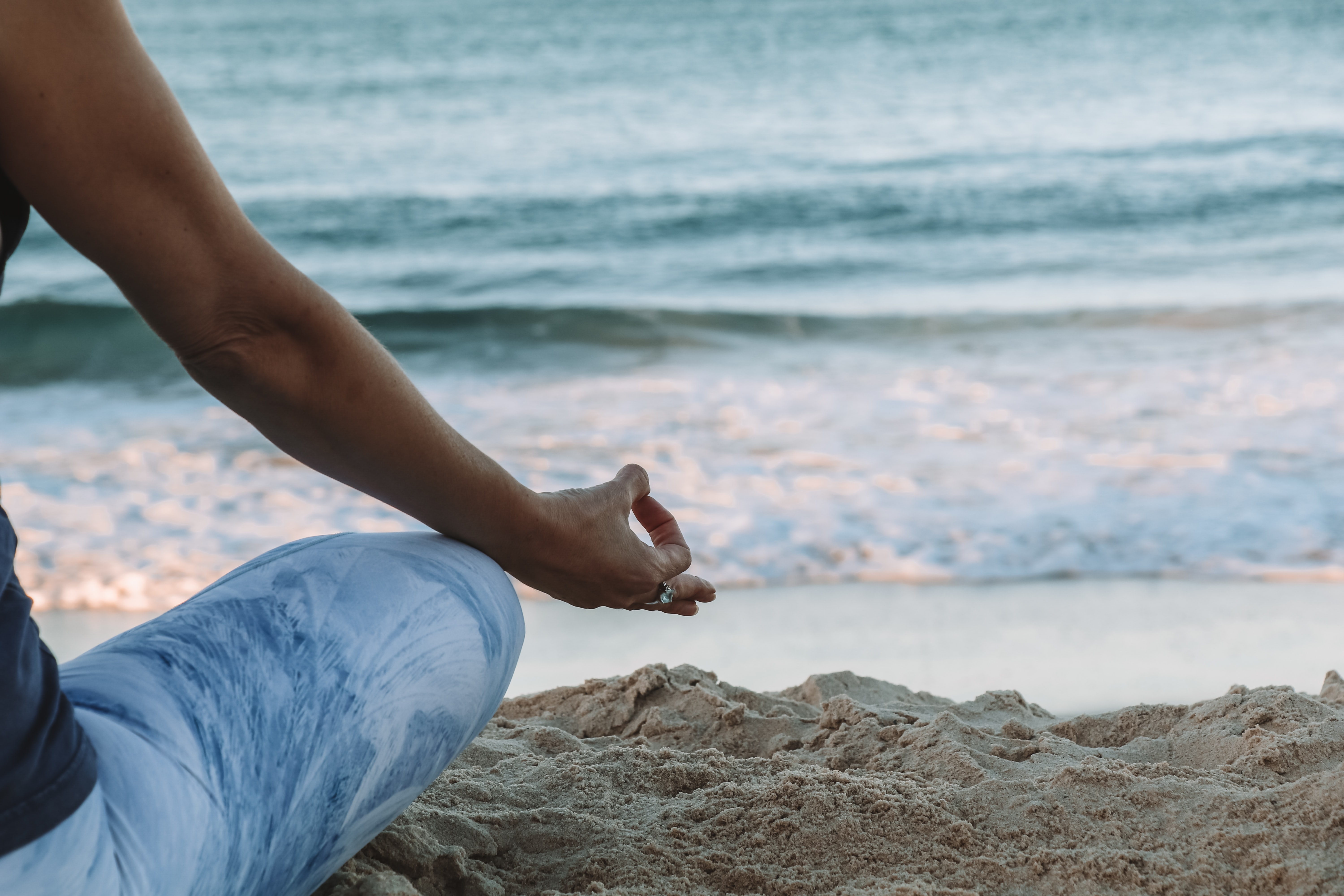 Mudras for chakras awakening